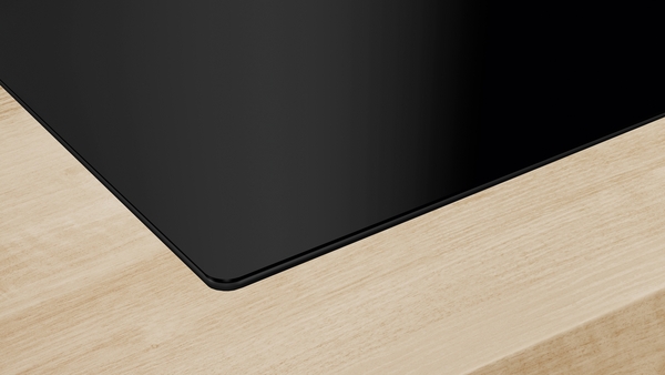 BOSCH PVQ811H26E SERIE 6 table de cuisson à induction - 80cm