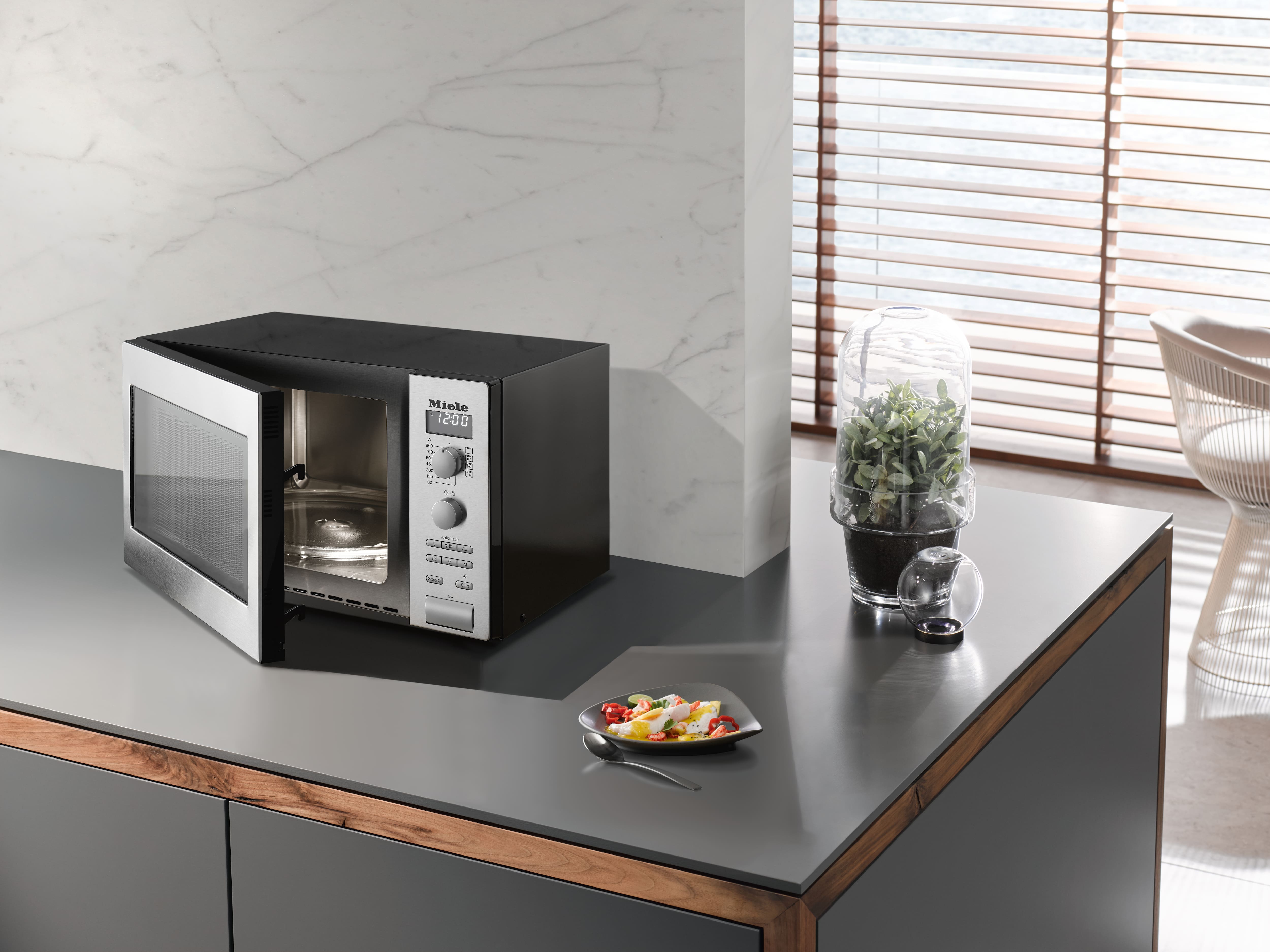 MIELE M6012CS four à micro-ondes avec grill pose-libre - 30cm