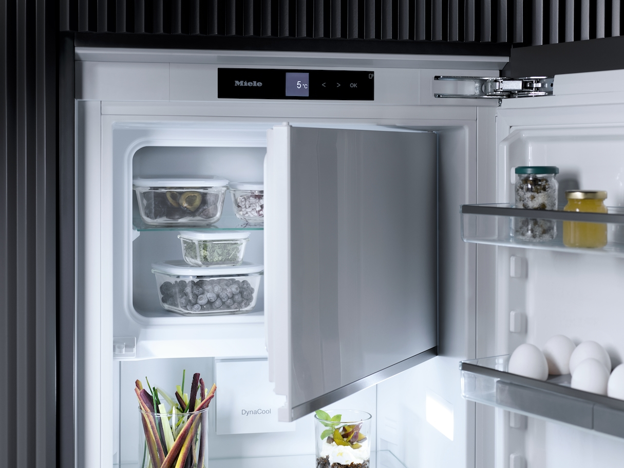 MIELE K7438D refrigérateur avec congélateur - 140cm