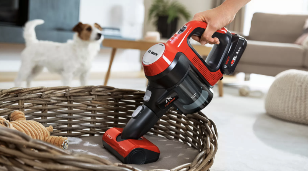 BOSCH BCS711PET SERIE 7 aspirateur balai