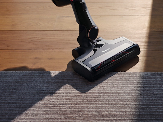 MIELE TRIFLEXHX2125GALAEDITIONOBSIDIANBLACK TRIFLEX aspirateur balai