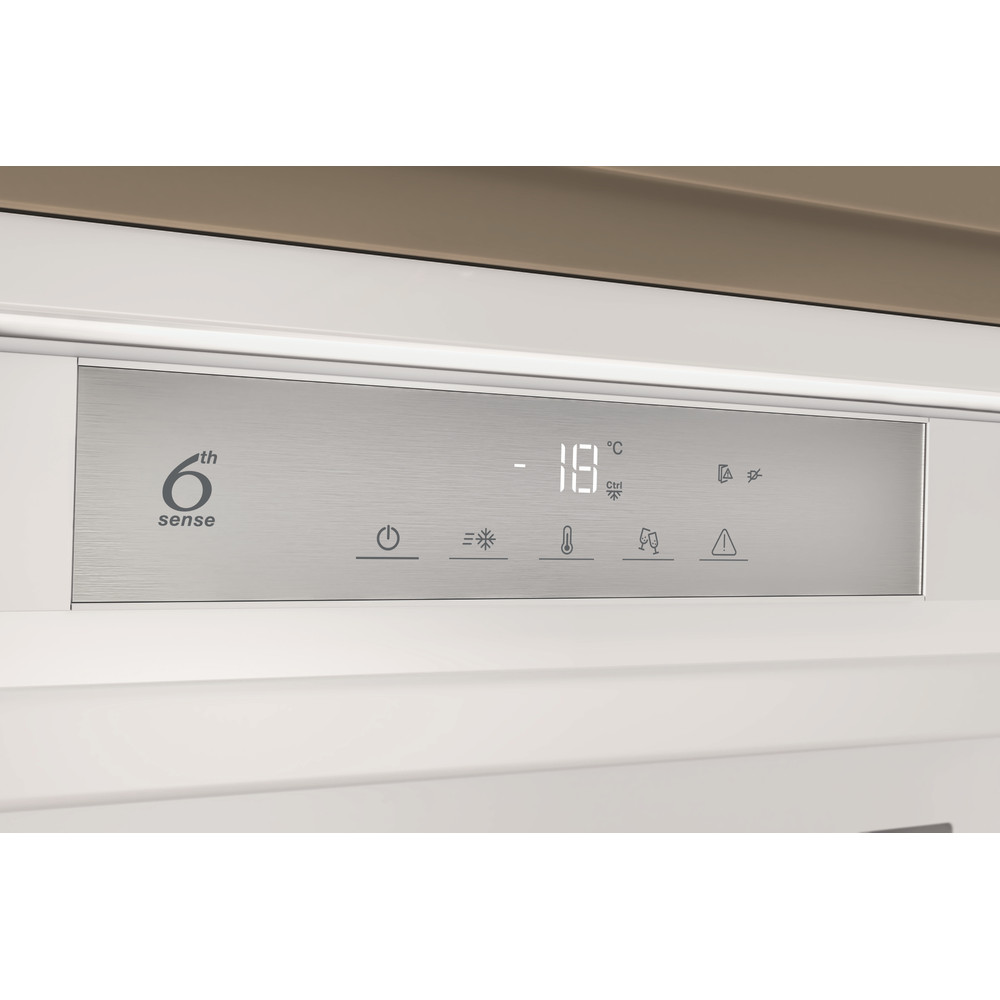 WHIRLPOOL WHSD18F073C1 congélateur encastrable - 177cm