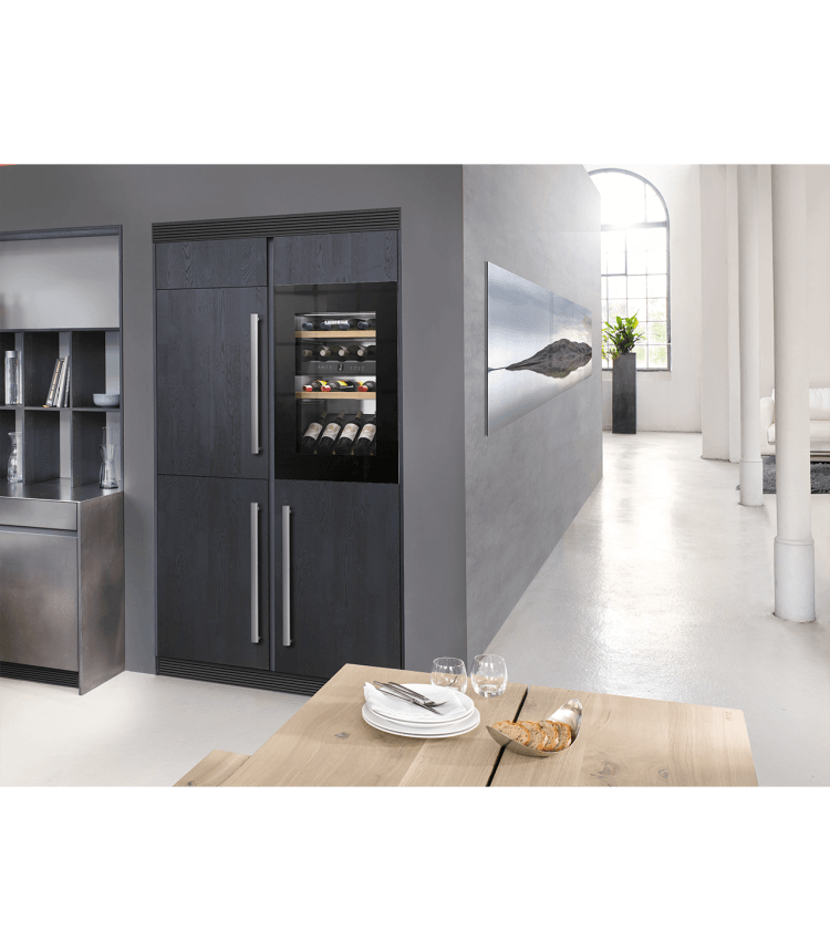 LIEBHERR EWTGB168326 cave à vin encastrable