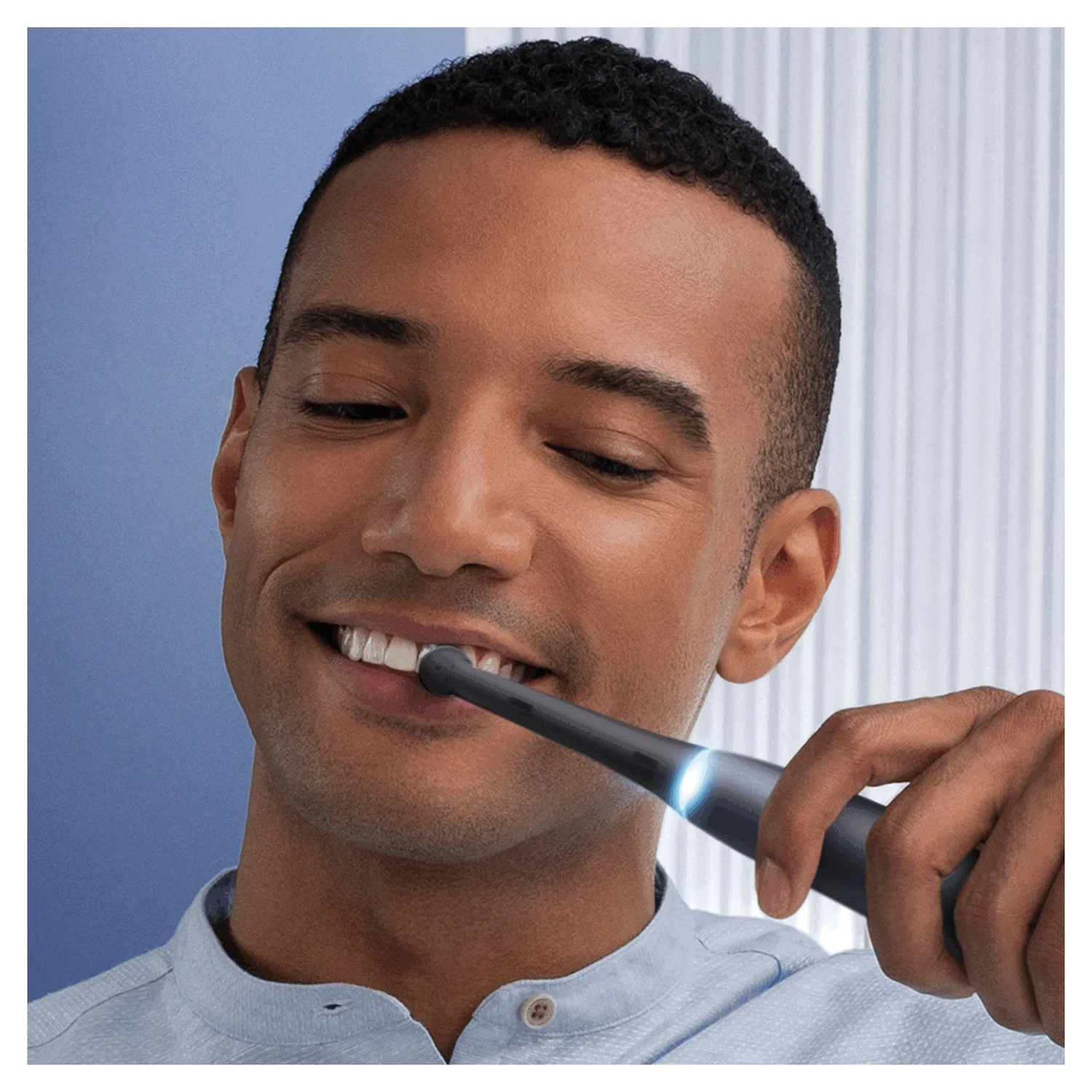 ORAL B OBIO7BL brosse à dents électrique